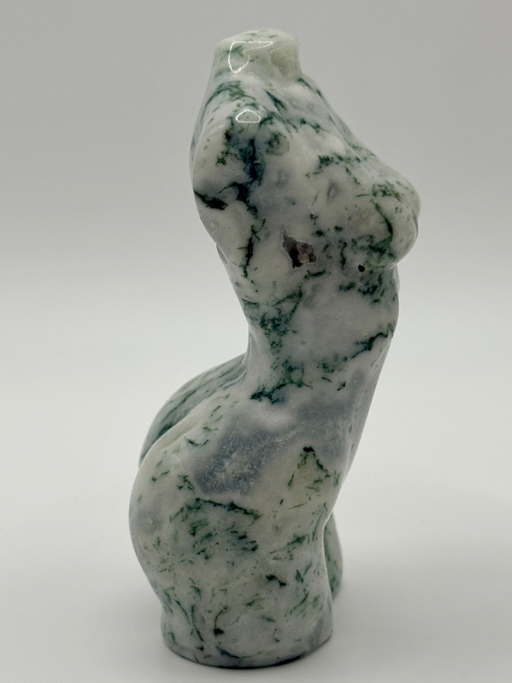 Green Moss Agate Goddess Body Carving Crystal Sculpture Decor 106g - Picture 4 of 4